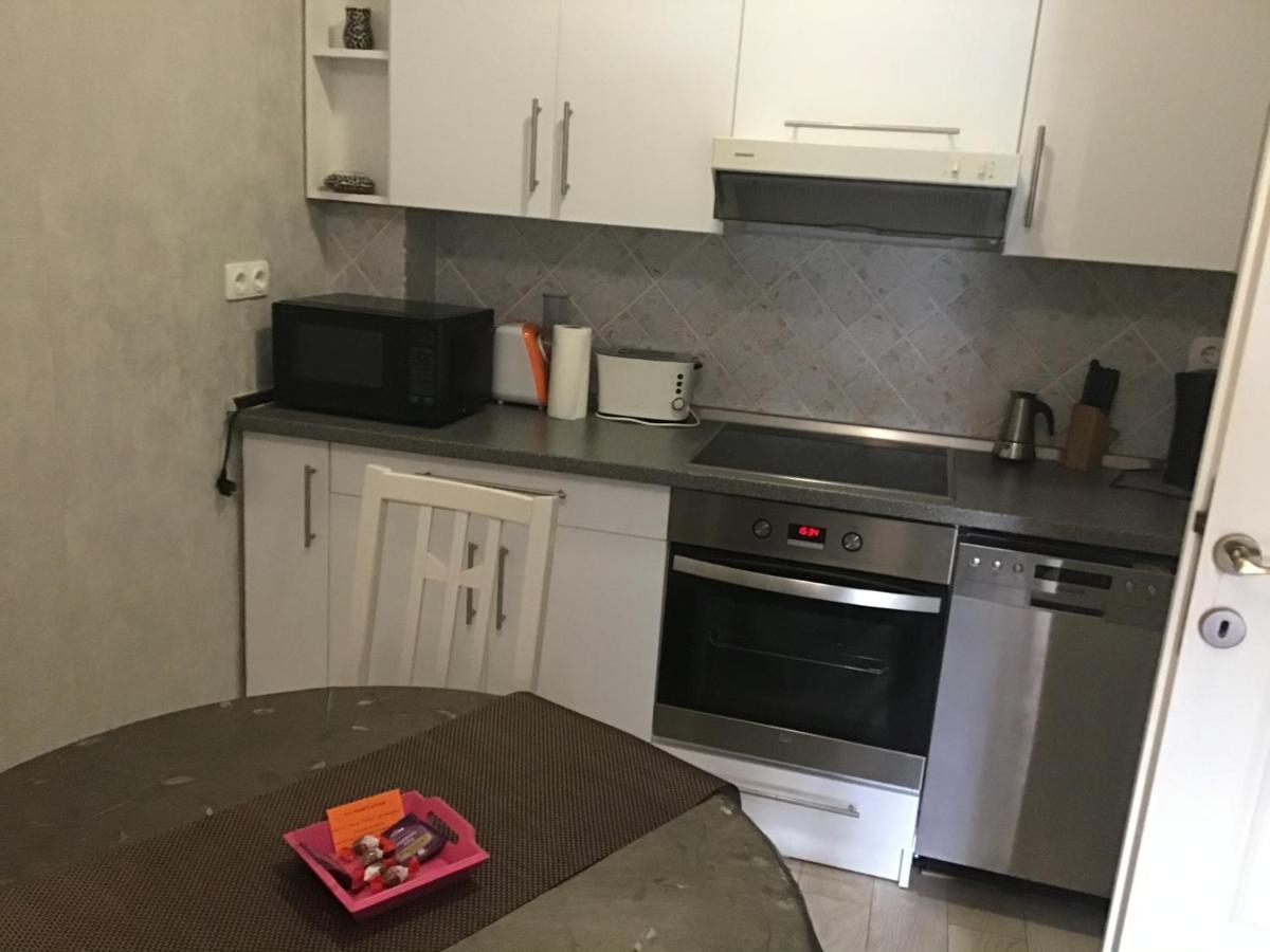 Family Wellness Apartman Hajdúszoboszló Exteriör bild