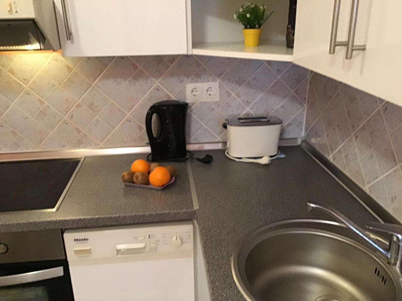 Family Wellness Apartman Hajdúszoboszló Exteriör bild